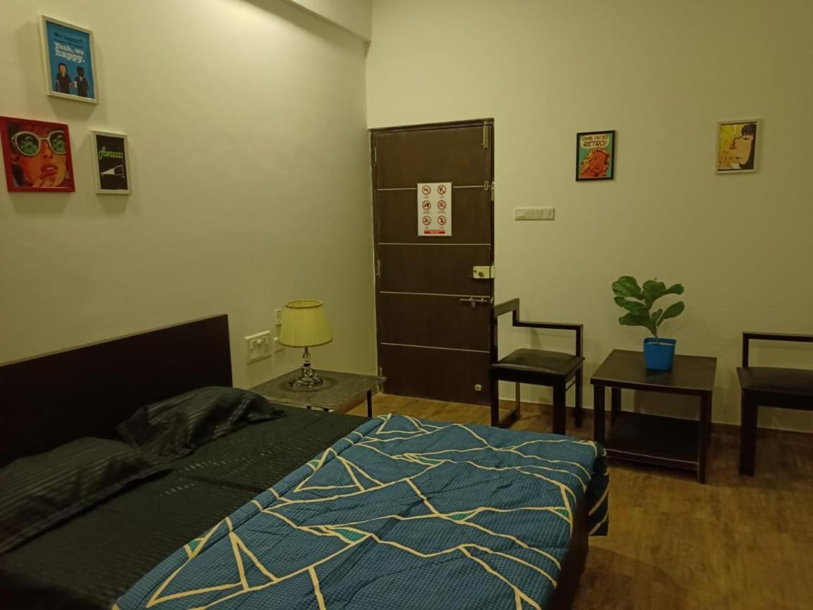 Marigold Stay Jambhulpāda Exteriér fotografie